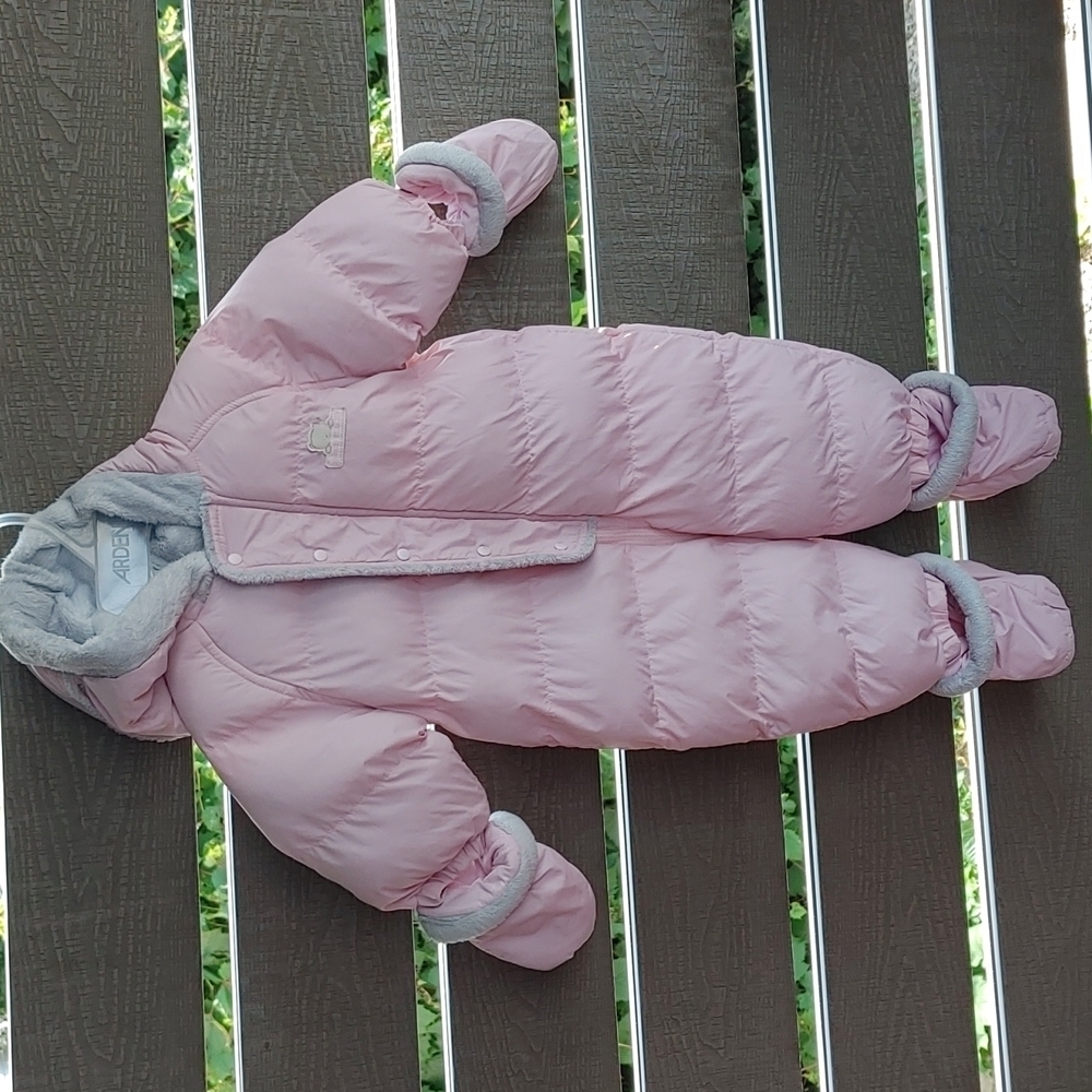 The Children Place baby girl winter‎ snow suit size 6-9M